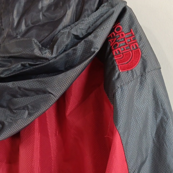 The North Face Men's Red & Gray Oscillator Series WEATHERGEAR - Picture 4 of 13